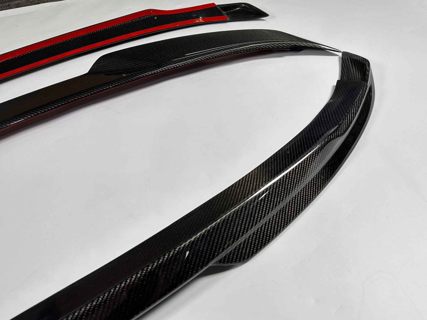 Carbon fiber Spoiler V3 trunk spoiler for Mustang Mach-E 2021-2025, fender to fender design