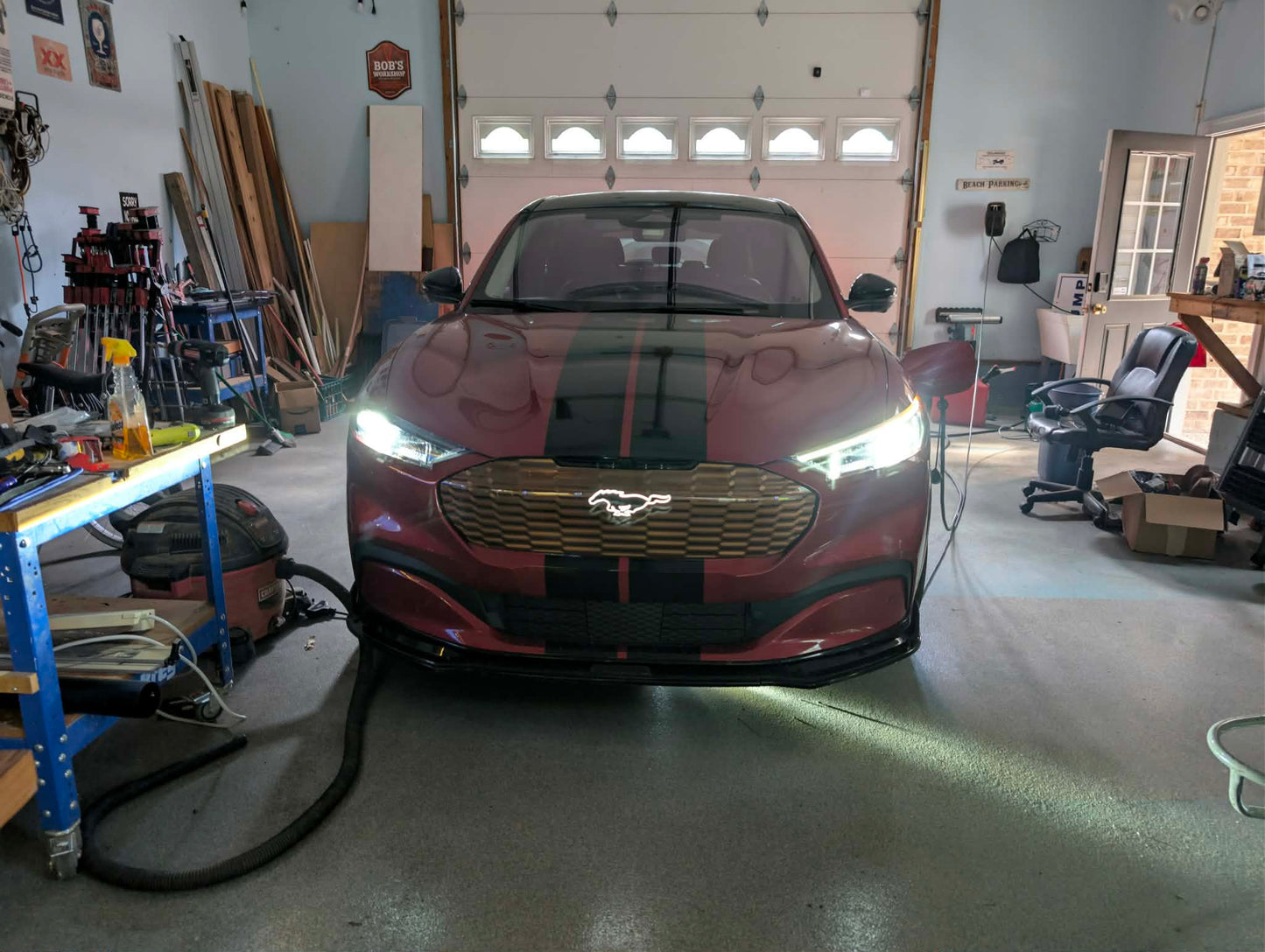FRONT LIGHT‑UP PONY