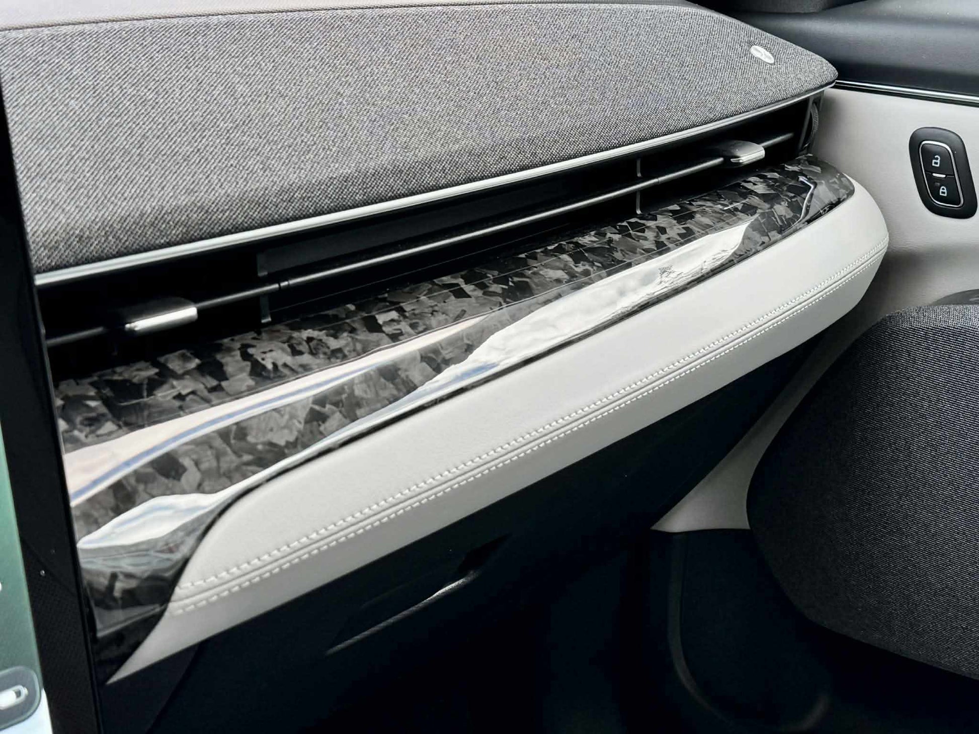 Dry Carbon Fiber Dash interior trim for Ford Mustang Mach-E 2021-2025, sleek lightweight upgrade with forged carbon pattern.