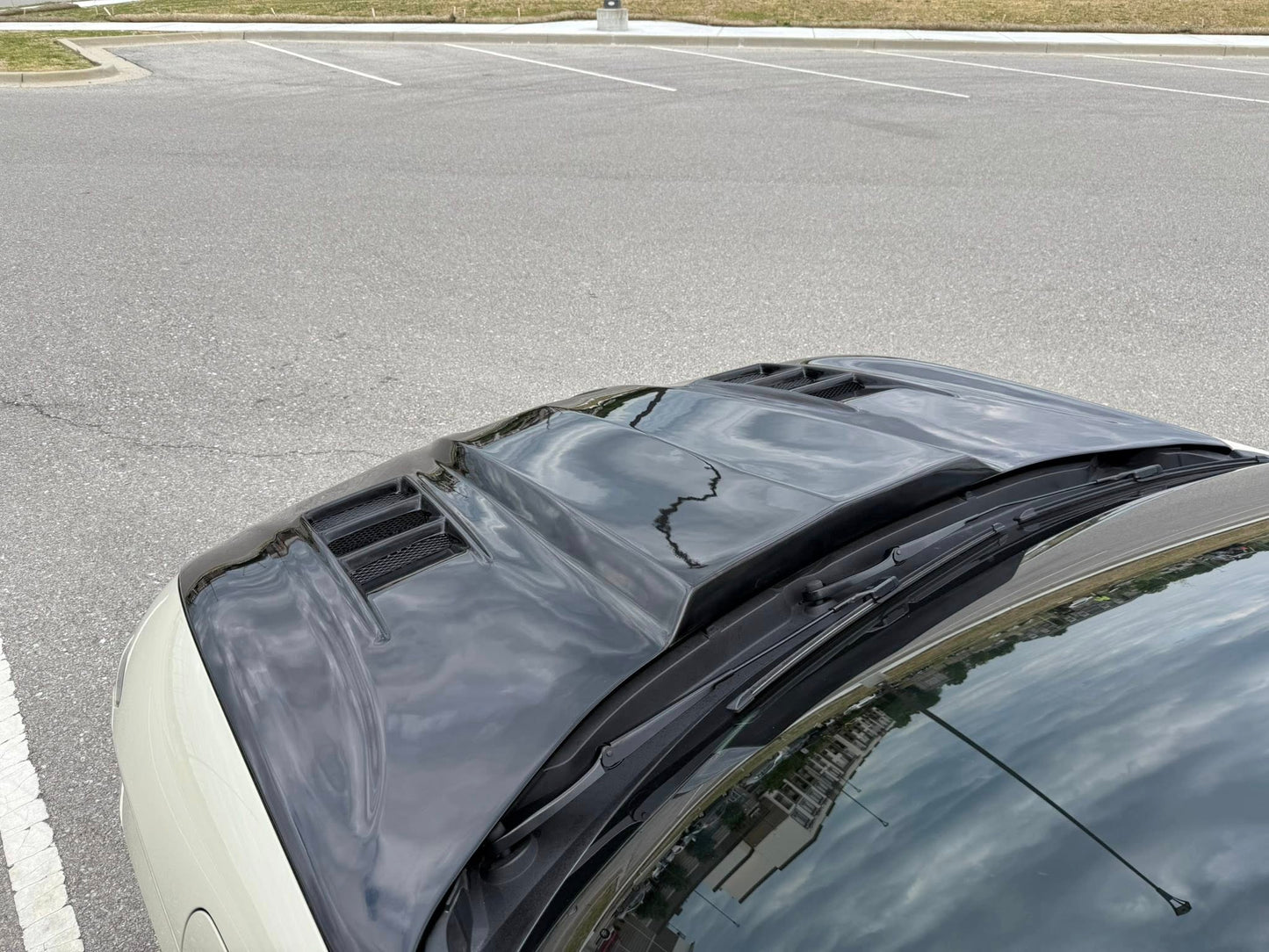 NEW ANIMAL HOOD WITH VENTS