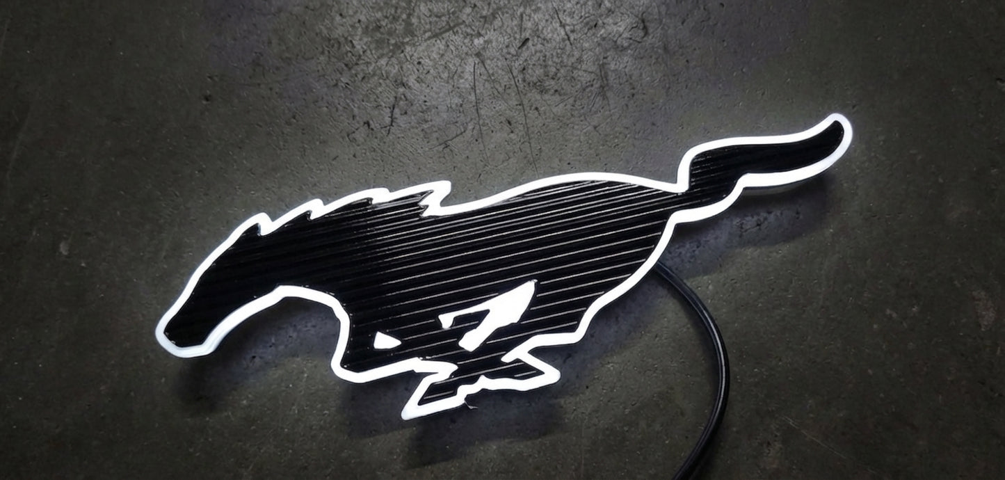 FRONT LIGHT‑UP PONY