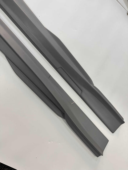Side Skirts for Mustang Mach-E 2021-2025 in matte carbon fiber style