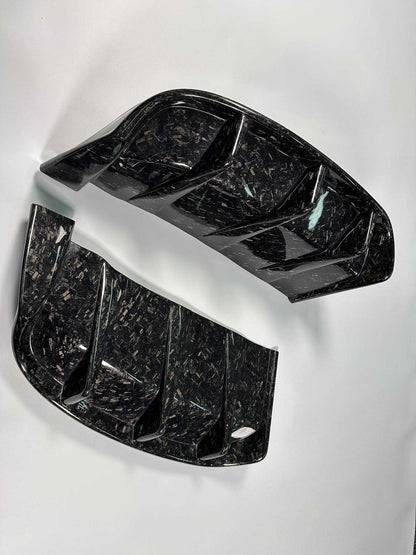 Rear diffuser for Mustang Mach-E made of high-quality wet carbon fiber in carbon black finish